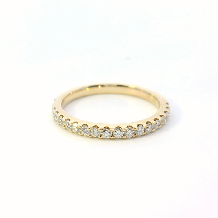 18k Yellow Gold Shared Prong Half-Eternity Natural Round Diamond Wedding Ring