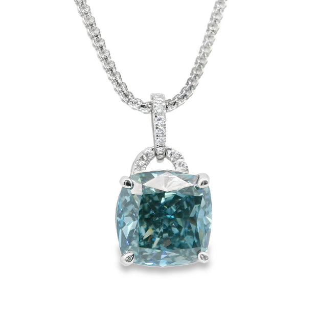 22-ct-fancy-vivid-blue-cushion-cut-necklaca-FFame-Diamonds