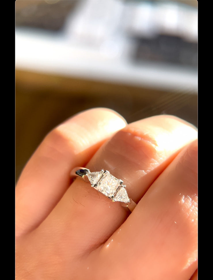 0-50ct-princess-cut-canadian-diamond-with-triangular-cut-side-diamonds-engagement-ring-in-west-vancouver-fame-diamonds